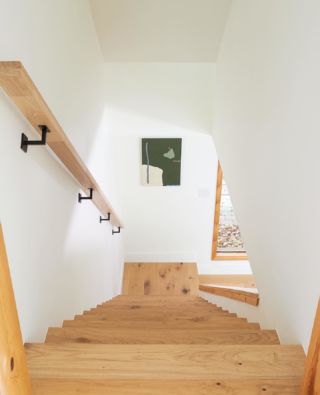 DIY Stair Runner Install - The Sweet Beast